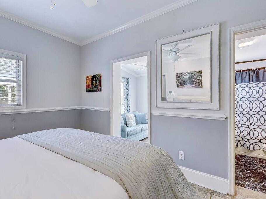 Historic Savannah Gold Private Condo With Pool - 2Bed, 1&Half Bath, Sleeps 6, 1St Floor, 15 Min Walk To Historic Savannah Center And All Attractions 외부 사진